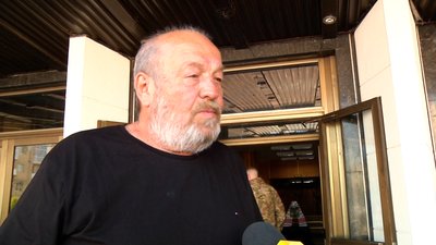 У Житомирі попрощалися з полеглим воїном — актором театру Андрієм Доманським У Житомирі попрощалися з полеглим воїном — актором театру Андрієм Доманським