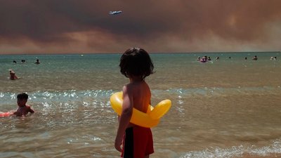 Знімок українського фотографа став символом пожеж у Туреччині