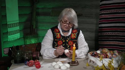 Писанки-залицянки: майстриня з Рівненщини розповіла про традиції писанкарства в області Писанки-залицянки: майстриня з Рівненщини розповіла про традиції писанкарства в області