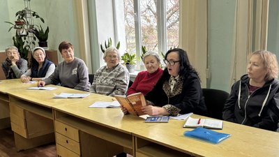 Заняття гуртка українською мови в одному з терцентрів Харкова, говоримо українською