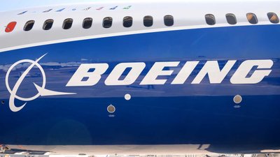 До розслідування катастрофи в Ірані запросили компанію Boeing