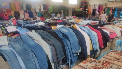 Допомога переселенцям – у Новоград-Волинській громаді працюють вісім гуманітарних пунктів Допомога переселенцям – у Новоград-Волинській громаді працюють вісім гуманітарних пунктів