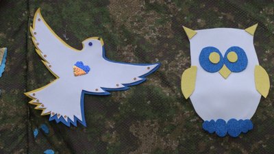 З пікселя та іграшок. В Івано-Франківську відкрили "Ялинку перемоги" З пікселя та іграшок. В Івано-Франківську відкрили "Ялинку перемоги"