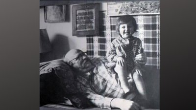 "Двері до дідусевої квартири ніколи не замикались на ключ": спогади онучки Данила Нарбута "Двері до дідусевої квартири ніколи не замикались на ключ": спогади онучки Данила Нарбута