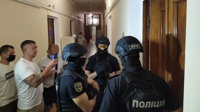 У Миколаївській міськраді розпочали обшуки У Миколаївській міськраді розпочали обшуки