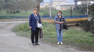 Через карантин на Тернопільщині перевізники і водії відмовились виїжджати на рейси Через карантин на Тернопільщині перевізники і водії відмовились виїжджати на рейси