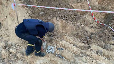Понад сто вибухонебезпечних предметів знайшли на Черкащині
