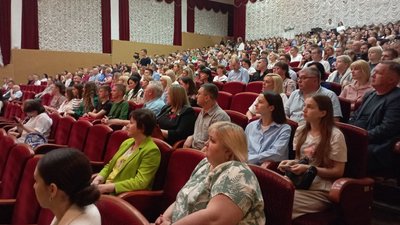 Учасники зустрічі з кандидатами на посаду ректора ЗУНУ Учасники зустрічі з кандидатами на посаду ректора ЗУНУ