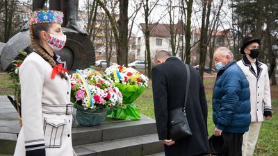 В Ужгороді вшанували ліквідаторів аварії на ЧАЕС В Ужгороді вшанували ліквідаторів аварії на ЧАЕС