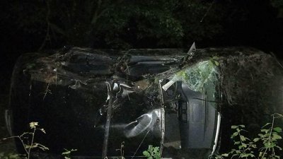 19-річна водійка злетіла в кювет на Рівненщині. П'ятеро травмованих