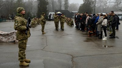 У Кропивницькому попрощались із Валентином Погрібним, який загинув під Бахмутом