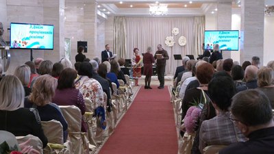 З нагоди Дня вчителя: у Черкасах нагородили освітян