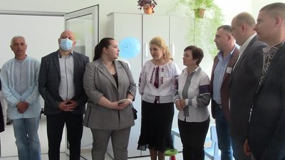 На Тернопільщині відкрили ЦНАП, у якому жителі громади зробили ремонт На Тернопільщині відкрили ЦНАП, у якому жителі громади зробили ремонт