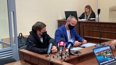 Напад на журналіста під ОП. Суд обирає запобіжні заходи підозрюваним Напад на журналіста під ОП. Суд обирає запобіжні заходи підозрюваним