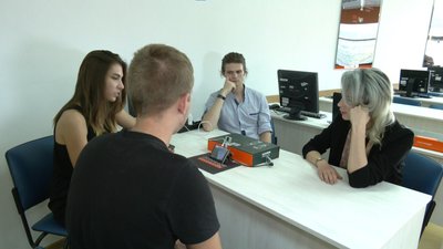 Студенти тестують технологію розпізнавання обличчя Студенти тестують технологію розпізнавання обличчя