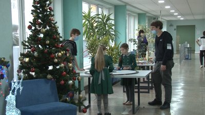 Дев’ята гімназія Черкас долучилася до першої всеукраїнської олімпіади з робототехніки Дев’ята гімназія Черкас долучилася до першої всеукраїнської олімпіади з робототехніки
