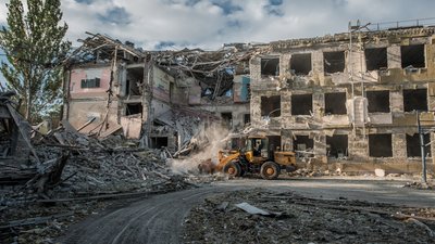 Російська армія зруйнувала дві школи у Краматорську та Костянтинівці