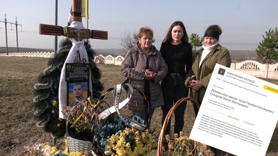 Вдова Павла Суворова зареєструвала петицію про присвоєння йому звання Героя України