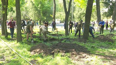 У Дніпрі розпочались розкопки фундаменту церкви, де ймовірно похований Олександр Поль У Дніпрі розпочались розкопки фундаменту церкви, де ймовірно похований Олександр Поль