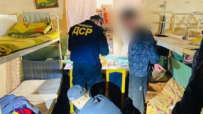 На Кіровоградщині повідомили про підозру організаторам наркотрафіку до в'язниці