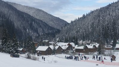 Верховинець Віталій Калініченко - чемпіон України з лижних стрибків на 90-метровому трампліні Верховинець Віталій Калініченко - чемпіон України з лижних стрибків на 90-метровому трампліні