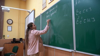 Зранку викладає угорську мову, а ввечері працює тренером з айкідо. Тімея Боді. СУСПІЛЬНЕ | ЛЮДИ Зранку викладає угорську мову, а ввечері працює тренером з айкідо. Тімея Боді. СУСПІЛЬНЕ | ЛЮДИ