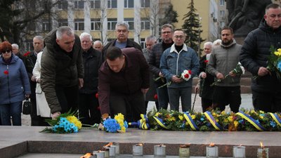 У Миколаєві відзначили 80-річчя визволення міста від фашистських загарбників У Миколаєві відзначили 80-річчя визволення міста від фашистських загарбників