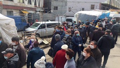В Івано-Франківській ОТГ відзавтра не працюватиме жоден ринок В Івано-Франківській ОТГ відзавтра не працюватиме жоден ринок