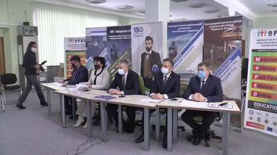 Дослідники з усієї України зібралися на онлайн-конференції до 150-річчя письменника Леся Мартовича Дослідники з усієї України зібралися на онлайн-конференції до 150-річчя письменника Леся Мартовича