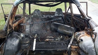 На Дніпропетровщині водій отримав опіки, намагаючись врятувати від вогню свою автівку