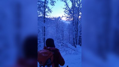 Заблукалого у горах сноубордиста відшукали закарпатські рятувальники Заблукалого у горах сноубордиста відшукали закарпатські рятувальники