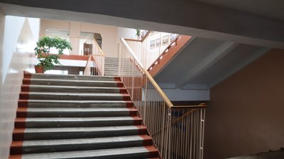 Замінування всіх шкіл Сумщини: правоохоронці перевіряють інформацію та працюють на місцях