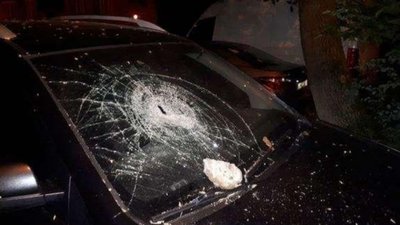 Злякався медиків та розбив авто. У Франківську затримали нетверезого чоловіка