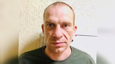 У Франківську поліцейські шукають підозрюваного, який втік з під варти у приміщенні суду У Франківську поліцейські шукають підозрюваного, який втік з під варти у приміщенні суду