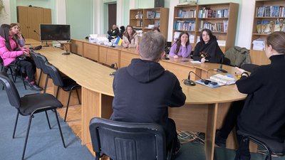 Мітинг у Полтаві: протестувальники хочуть перерозподілу грошей на користь ЗСУ