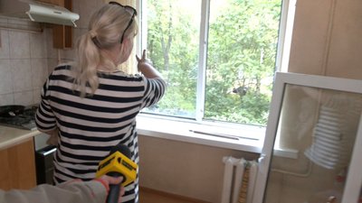 "Добре, що ракета не влучила": як оговтуються після нічної атаки РФ мешканці Коновальця та Гулака-Артемовського у Луцьку "Добре, що ракета не влучила": як оговтуються після нічної атаки РФ мешканці Коновальця та Гулака-Артемовського у Луцьку