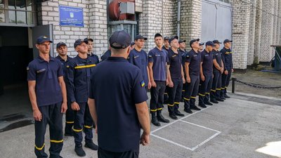 Поповнення у лавах ДСНС Миколаївщини: через тиждень 20 рятувальників розпочнуть роботу Поповнення у лавах ДСНС Миколаївщини: через тиждень 20 рятувальників розпочнуть роботу