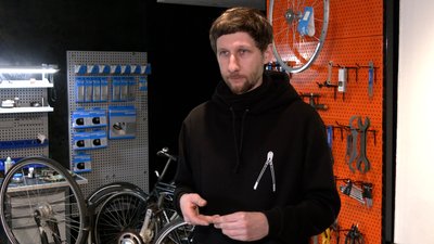 Байки з Європи: працівникам соціального центру в Чернігові передали 10 велосипедів