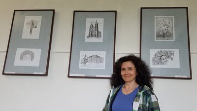 "Старовинні будинки вулиці Соборної": художниця з Рівного презентувала першу роботу історичної серії "Старовинні будинки вулиці Соборної": художниця з Рівного презентувала першу роботу історичної серії
