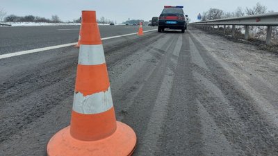 На місце ДТП з кортежем Ярославського викликали слідчих На місце ДТП з кортежем Ярославського викликали слідчих
