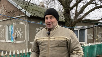 "Готуємося до мирного життя". Як живуть люди у звільнених селищах на Миколаївщині