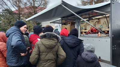 Черги за піцою Черги за піцою