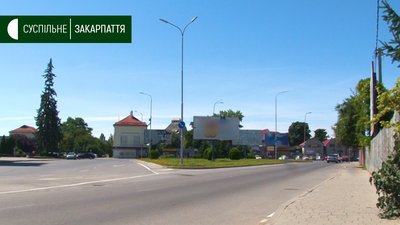 Прокуратура: майже 2 млн гривень – сума збитків міському бюджету через ремонт двох площ в Ужгороді Прокуратура: майже 2 млн гривень – сума збитків міському бюджету через ремонт двох площ в Ужгороді