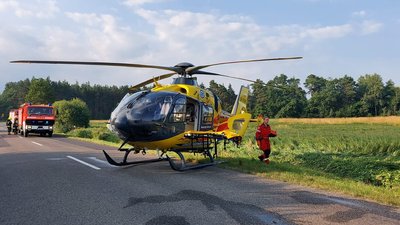У Польщі автомобіль протаранив автобус з українцями, десятеро постраждалих У Польщі автомобіль протаранив автобус з українцями, десятеро постраждалих