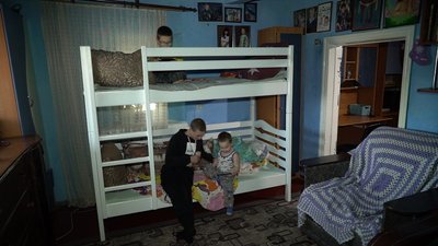 Програма "Дитина не сама": скільки людей з Полтавщини готові прийняти дітей