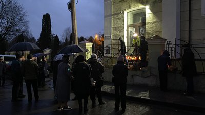 У Рівному попрощались з "Почесною громадянкою міста" Надією Косміаді У Рівному попрощались з "Почесною громадянкою міста" Надією Косміаді