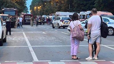 У Львові тимчасово обмежать рух транспорту на кількох вулицях
