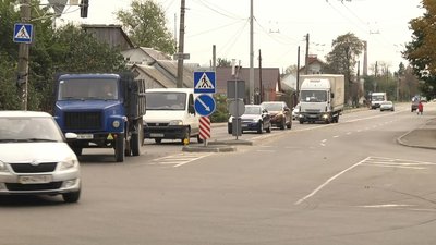 У Житомирі встановили знаки, які забороняють в'їзд до міста транзитних вантажівок У Житомирі встановили знаки, які забороняють в'їзд до міста транзитних вантажівок