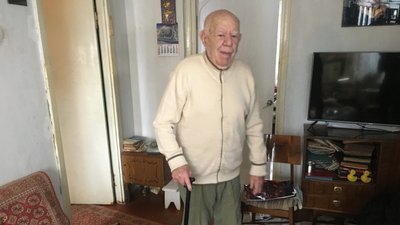 90-річний житомирянин Леонід Новофастовський пригадав події свого дитинства та Голокост 90-річний житомирянин Леонід Новофастовський пригадав події свого дитинства та Голокост