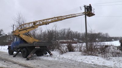 ДТЕК відновлюють електропостачання обстріли Донецька область ДТЕК відновлюють електропостачання обстріли Донецька область